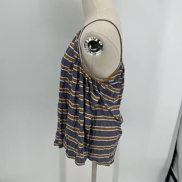 Passport Purple Striped Cold Shoulder Bell Sleeve Blouse Size Small Women’s - Picture 5 of 7